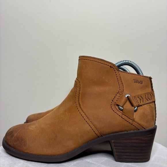 Teva Shoes - TEVA FOXY CARAMEL WOMENS BOOTIES SIZE 7